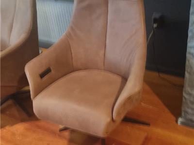 Lederland EINDHOVEN Showroommodel Tyson  electr fauteuil